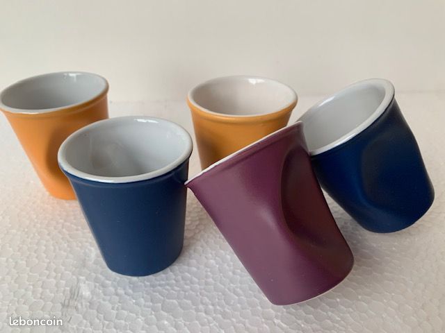 Lot De 4 Tasses à Café/cappuccino Revol – Porcelaine Froissée – Design Orange – Occasion