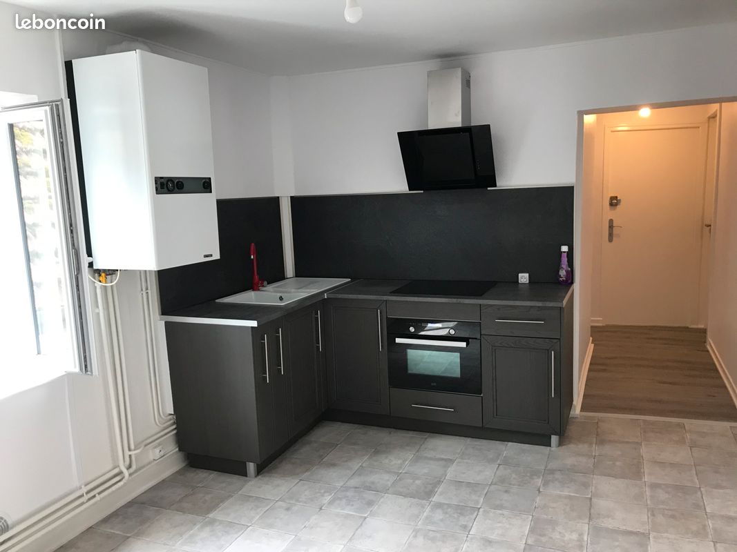 Appartement 3 pièces 77 m² · à Badonviller · 77 m² · 465 €