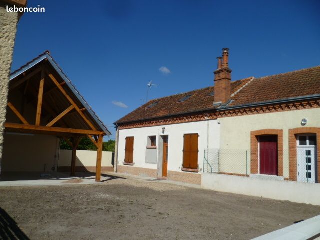 Maison 4 pièces 89 m² · à La Ferté-Saint-Aubin · 89 m² · 828 €/mois