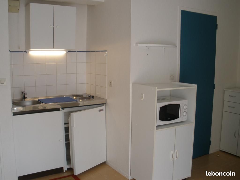 Studio 1 pièce 22 m² - Poitiers 86000 (image principale 0)