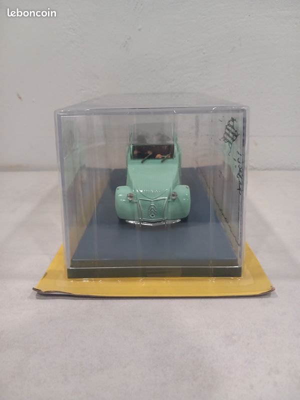 Voiture Tintin N°08 – La 2CV des Dupondt - Collection