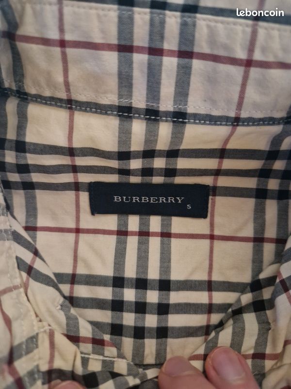 Chemise Burberry Garçon 5 ans (image 4)
