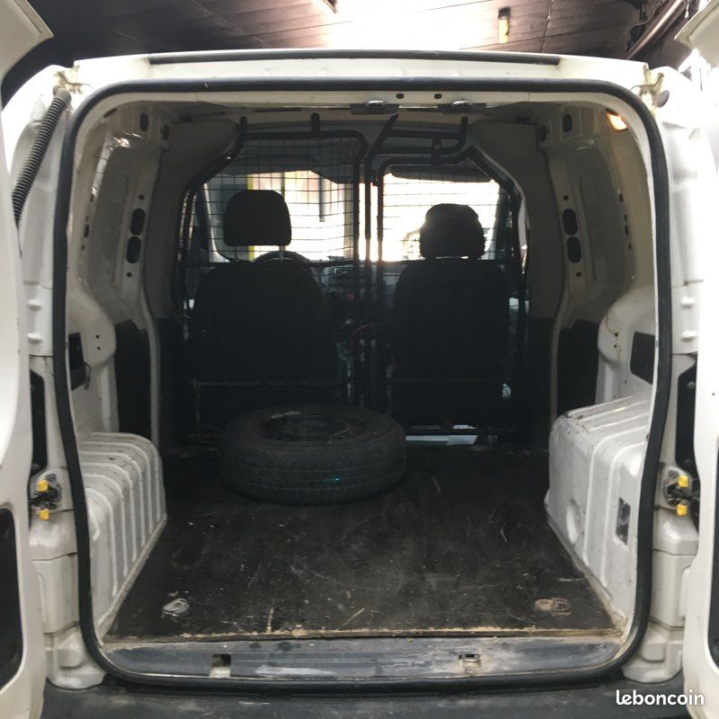 🏁 citroën nemo utilitaire 1.4 hdi 70cv pack confort ctok/revisee (image 5)