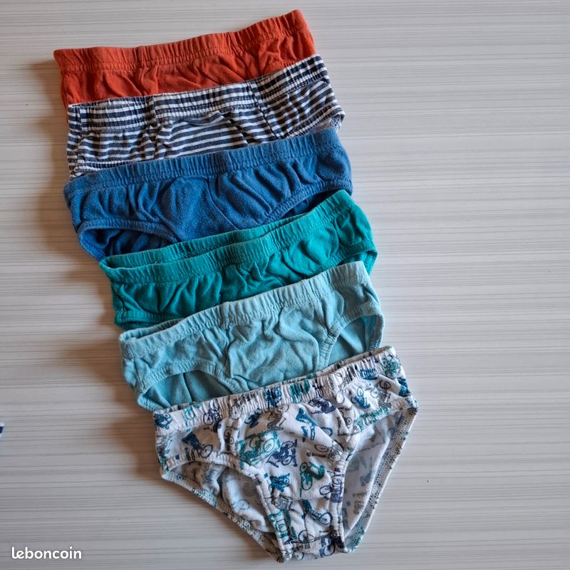 Doudoune réversible à capuche bleu marine/or La Redoute Doudoune réversible à capuche bleu marine/or La Redoute