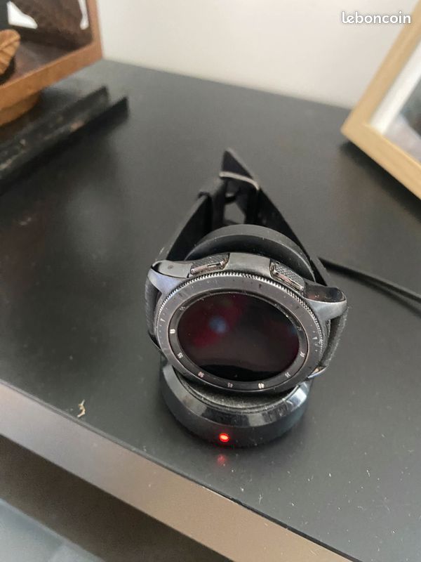 Galaxy watch (image 1)