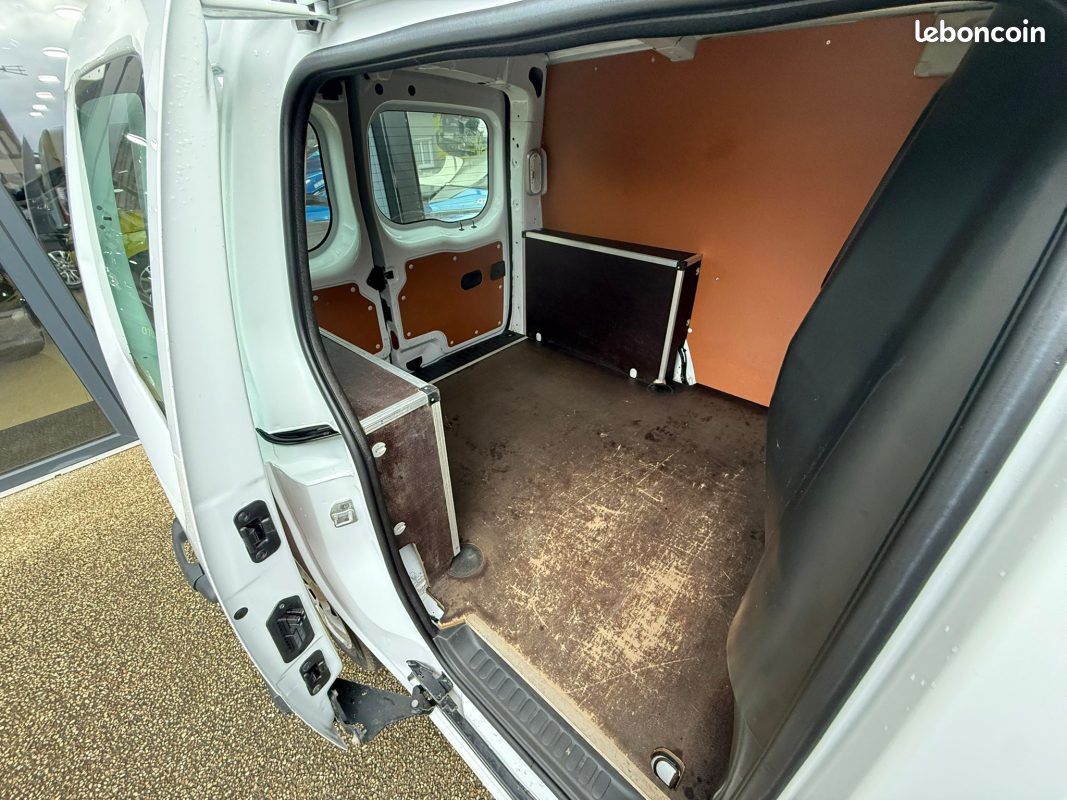 Renault Kangoo Express II 1.5 e-DCi 95Ch Extra R-Link - TVA Récupérable (image 12)