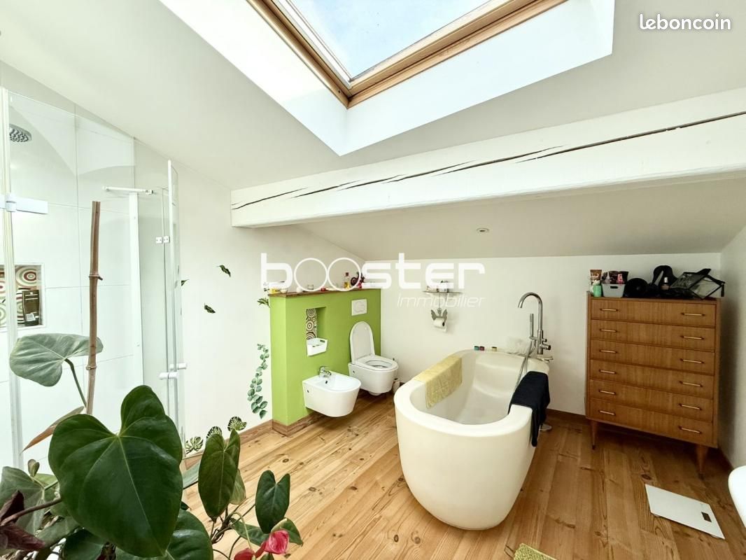 Maison 10 pièces 228 m² (image 8)