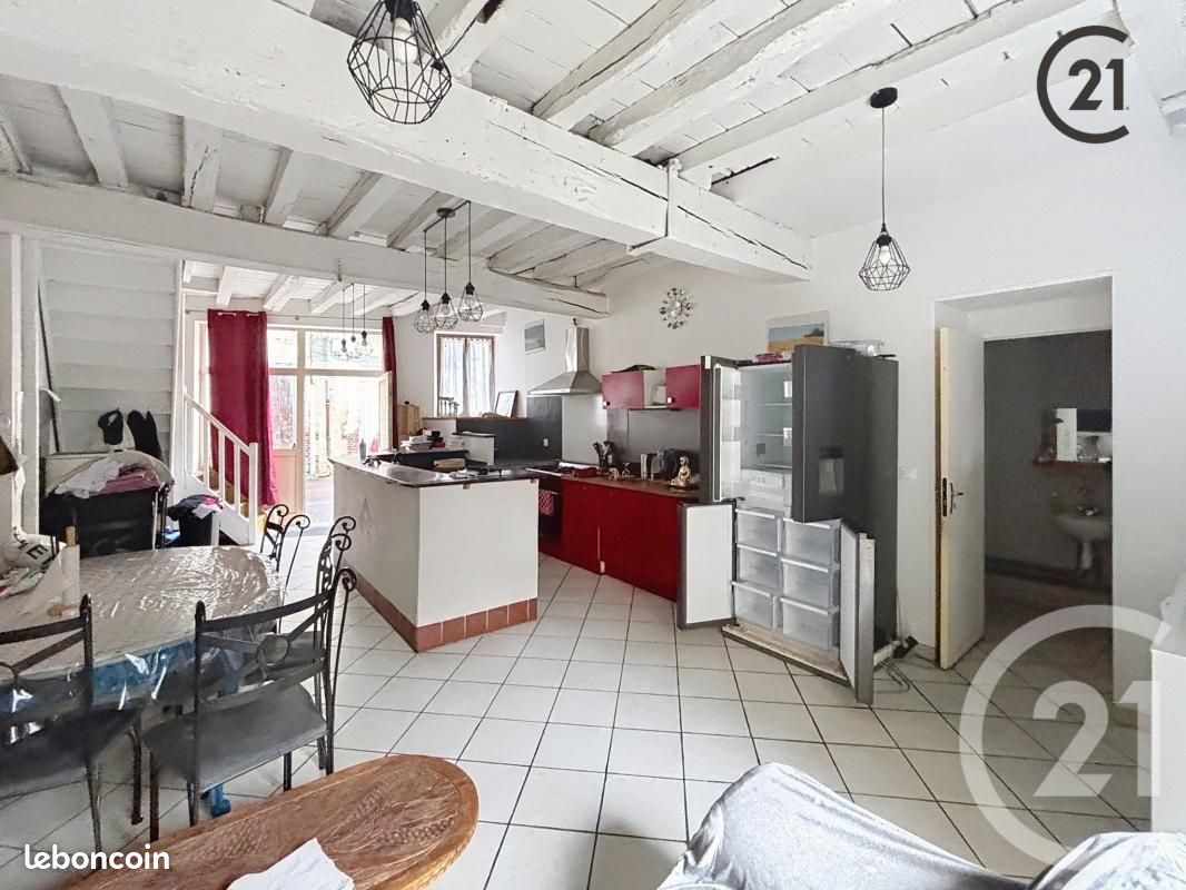 Maison 4 pièces 138 m² · à Saint-Bris-le-Vineux · 138 m² · 157 000 €