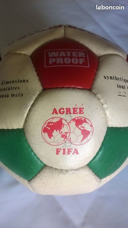 Ballon foot Italia 90 Fifa vintage (image 2)