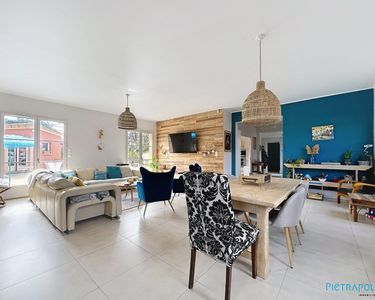 Maison 620 000 € - 178 m²