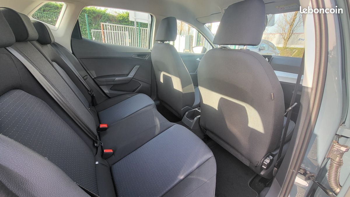 Seat ibiza 1.0 tsi 115 copa dsg7 / francaise / 1ere main - en stock / tva recup - loa possible / camera regul carplay (image 7)