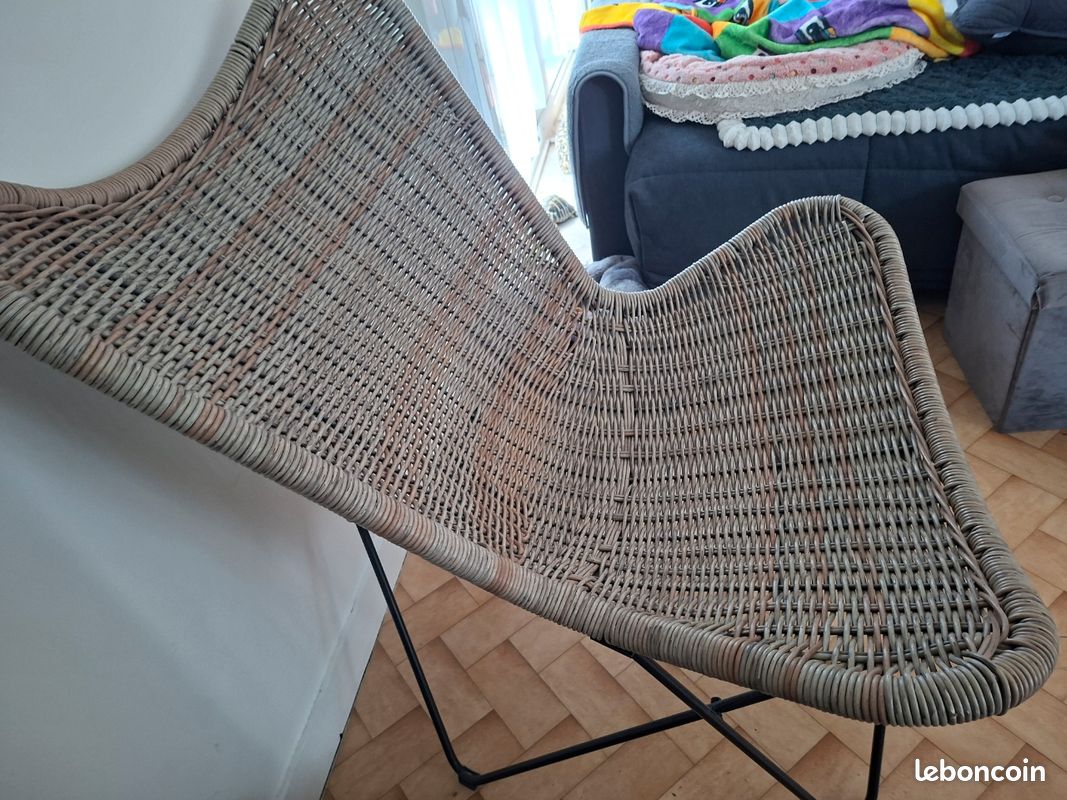 Fauteuil rotin et metal (image 3)