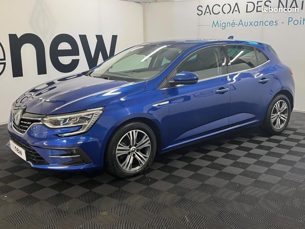 Renault Mégane IV BERLINE Blue dCi 115 EDC - 21N Intens (image 5)