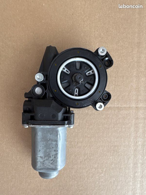 Moteur lève vitres C3 (image 2)