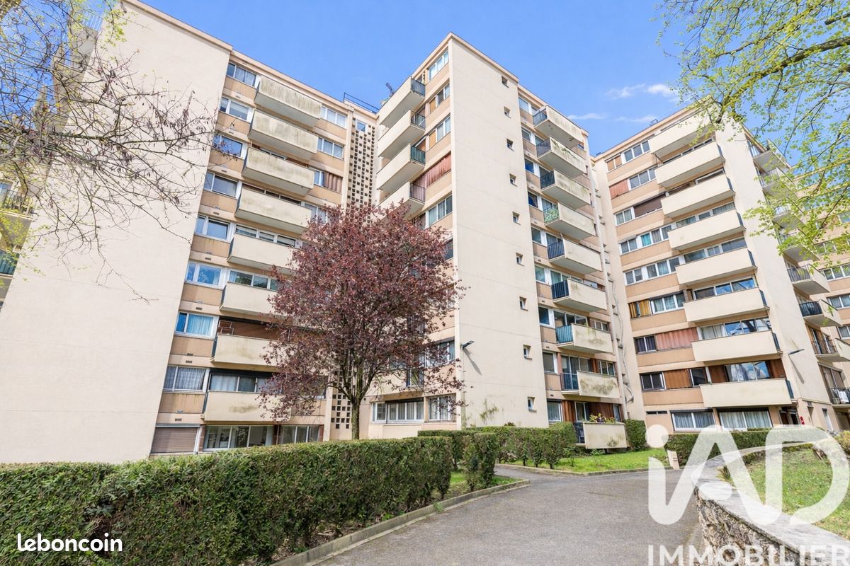 Appartement 2 pièces 52 m² · à Savigny-sur-Orge · 52 m² · 115 000 €