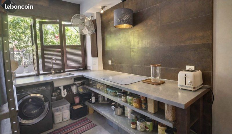 Maison 5 pièces 100 m² · à Cayenne · 100 m² · 1 300 €/mois