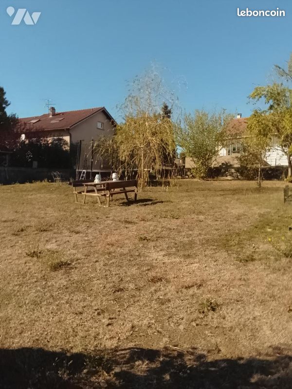 Terrain 720 m² · à Jeandelize · 720 m² · 38 800 €