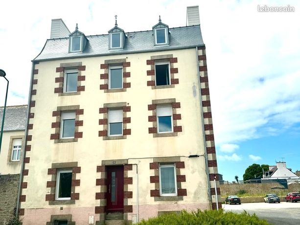 Immeuble 13 pièces 220 m²