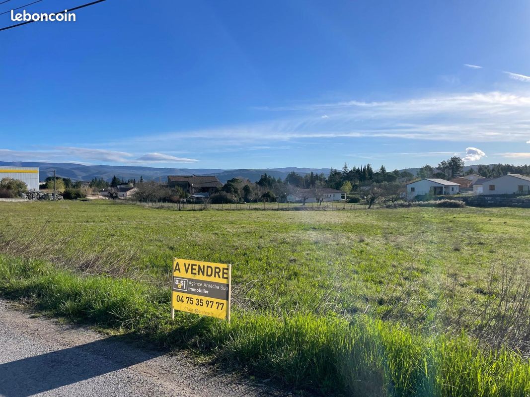 Terrain 7267 m² ST SERNIN · à Saint-Sernin · 380 000 €