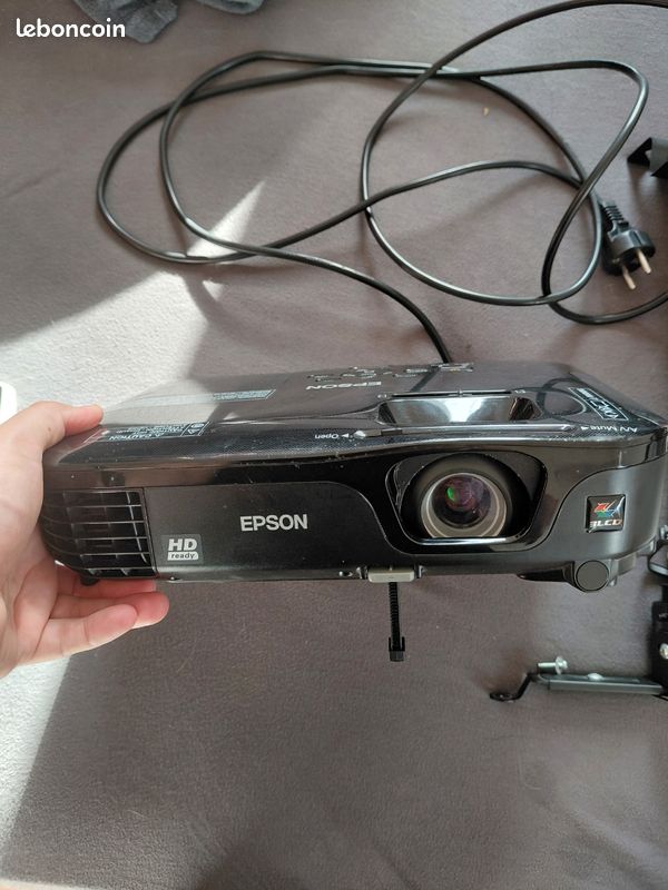 Video projecteur+chromcast+support au plafond (image 3)