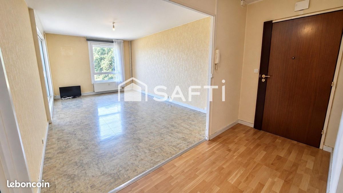 Appartement 5 pièces 104 m² · à Poitiers · 104 m² · 134 500 €