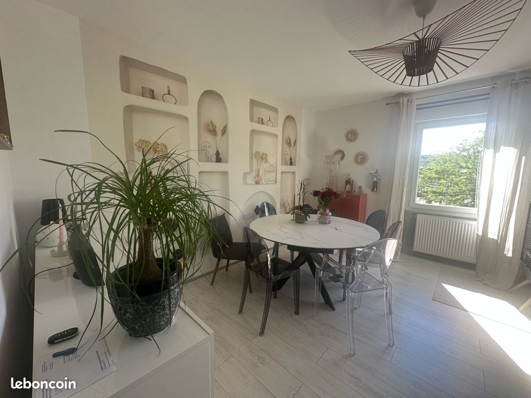 Appartement 4 pièces 93 m² · à Valentigney · 93 m² · 119 000 €
