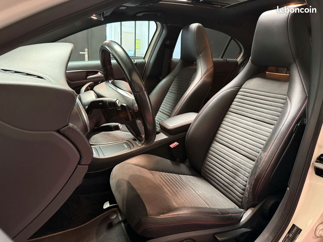 Mercedes-Benz CLASSE A 180D 110CH Fascination Pack AMG (image 14)