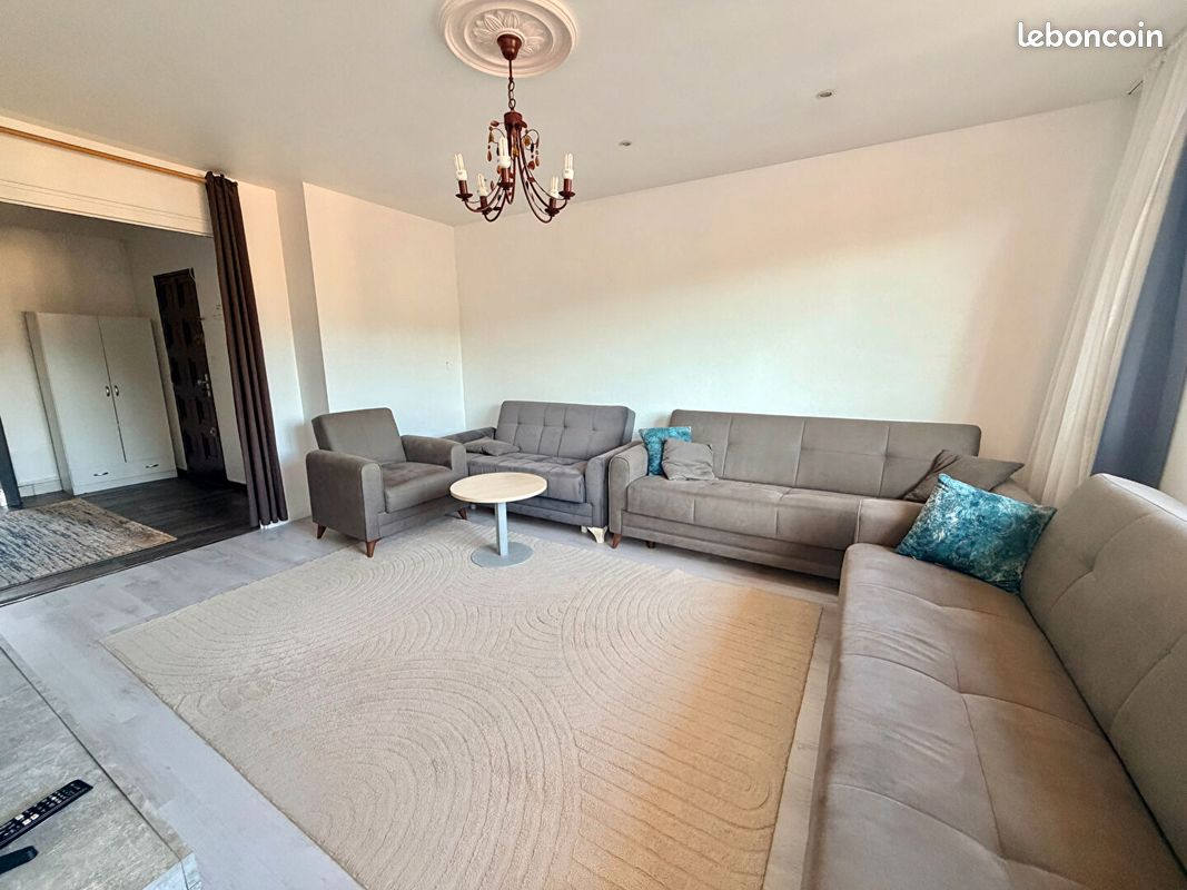 Appartement 3 pièces 65 m² · à Bourgoin-Jallieu · 65 m² · 695 €/mois