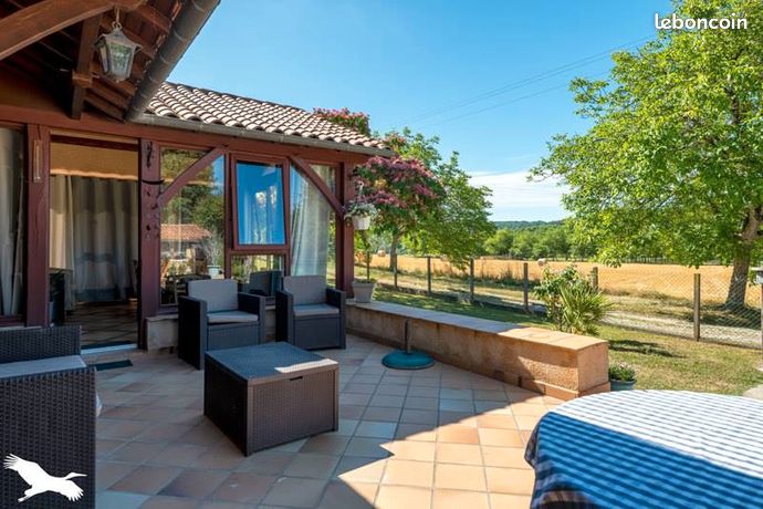 Maison 9 pièces 196 m²