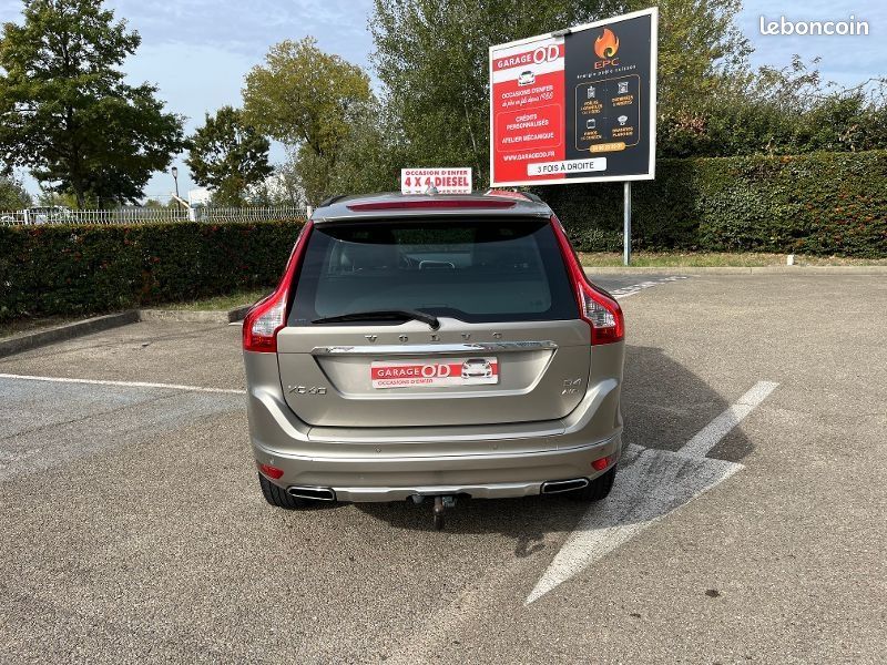 Volvo XC60 D4 AWD 181CH START&STOP MOMENTUM (image 3)