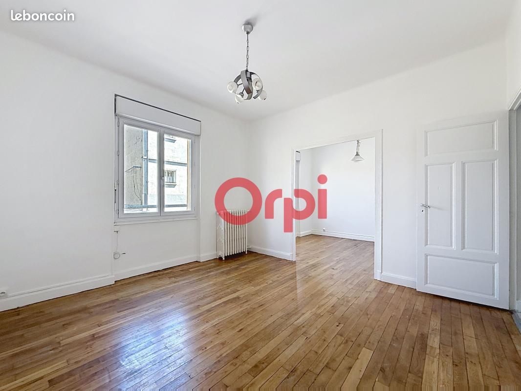 Maison 5 pièces 116 m² · à Vichy · 116 m² · 220 000 €
