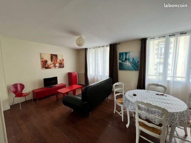 Appartement 3 pièces 77 m² · à Brest · 77 m² · 820 €