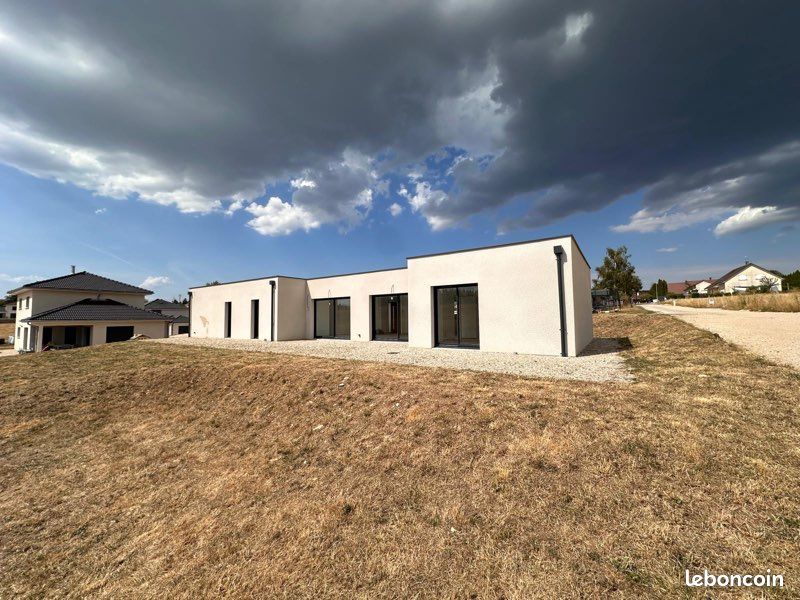 Maison 5 pièces 125 m² · à L'Hôpital-du-Grosbois · 125 m² · 395 000 €