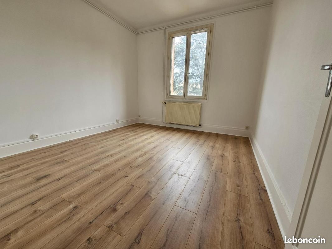 Appartement a louer saint-chamond - 4 pièce(s) - 103 m2 - Surfyn