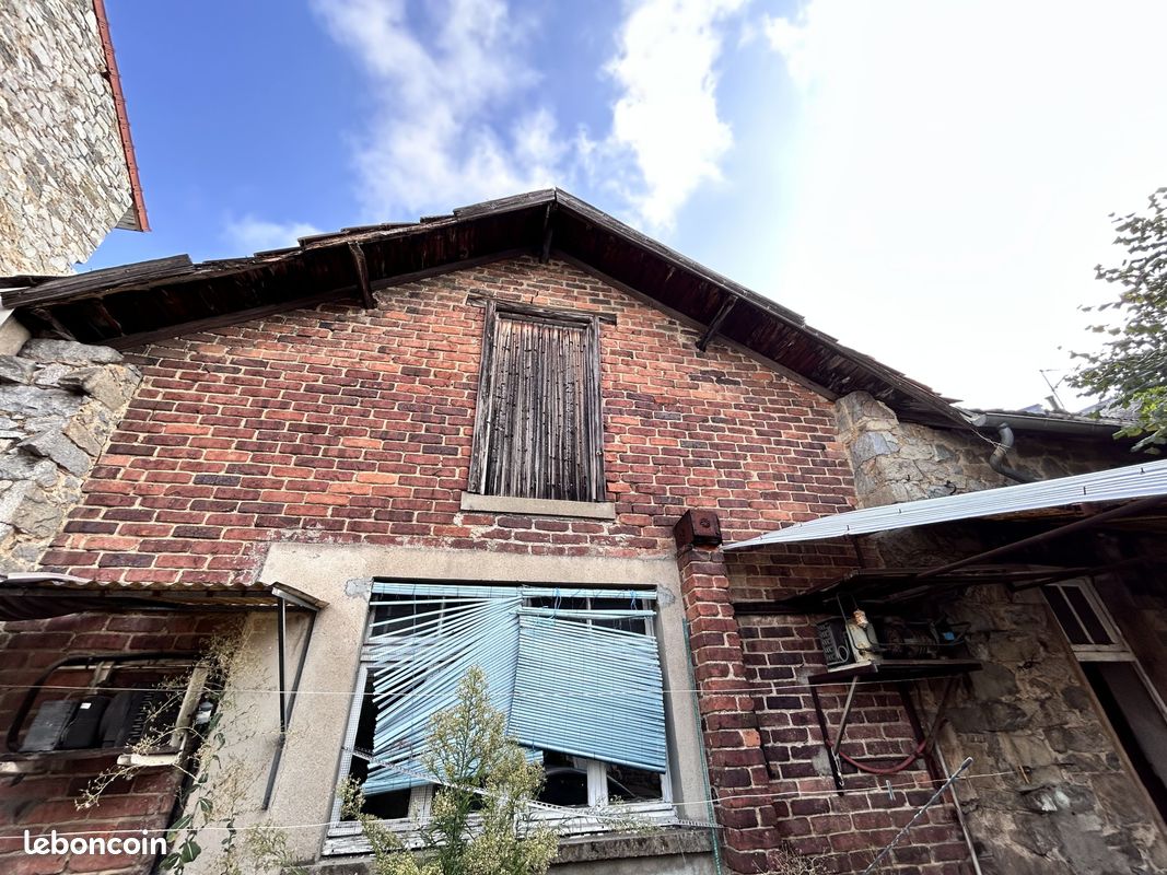 Local commercial 4 pièces 172 m² · à Limoges · 172 m² · 109 000 €