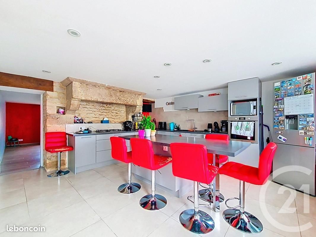 Maison 7 pièces 208 m² · à Villers-sur-Port · 208 m² · 169 000 €