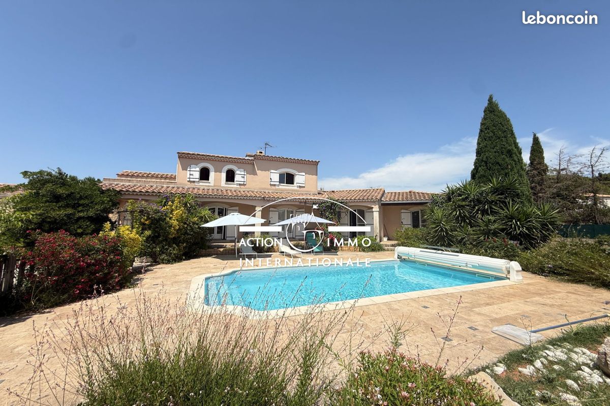 Maison 8 pièces 252 m² · à Arles · 252 m² · 549 000 €