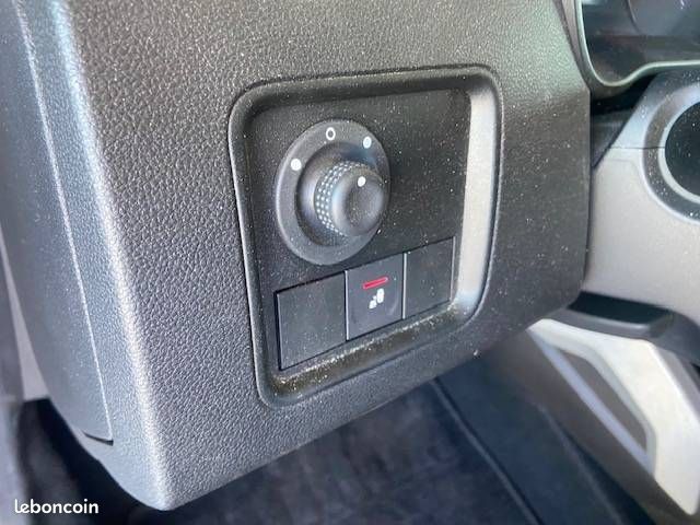 Dacia duster 2 1.5 blue dci 115 prestige bm6 2022 (image 2)