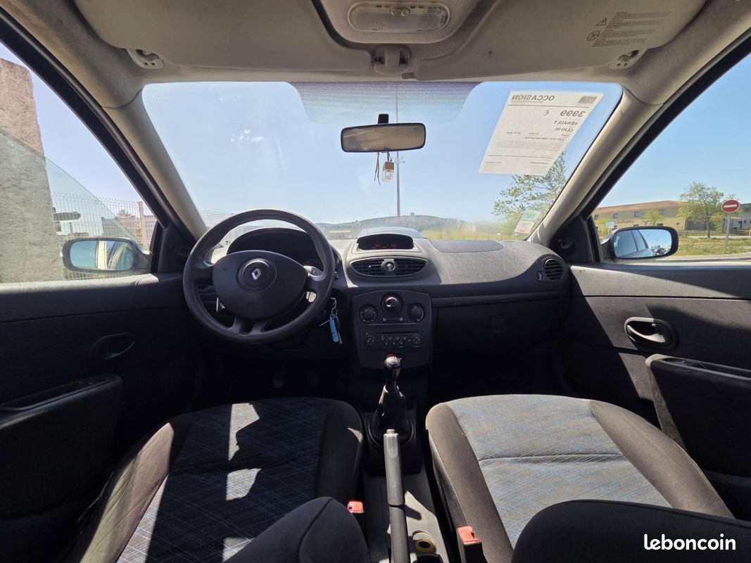 À VENDRE : Renault Clio Estate Expression –Embrayage neuf- Économique et pratique (image 3)