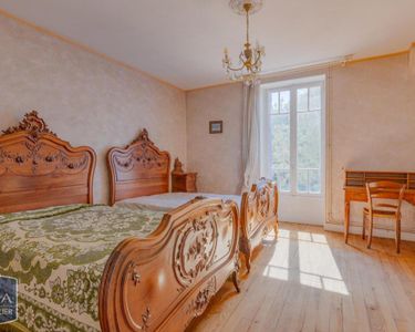 Maison 350 000 € - 155 m²