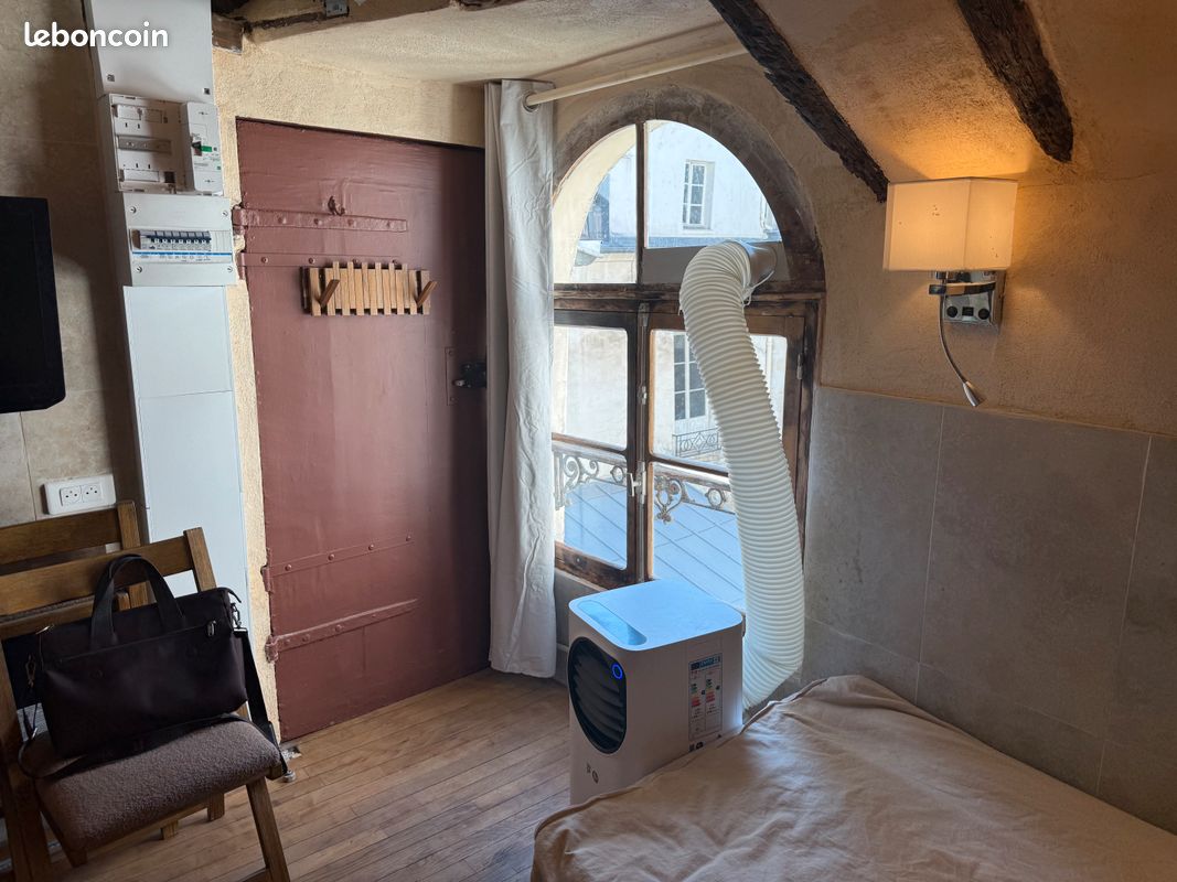 Appartement 1 pièce 12 m² · à Paris · 12 m² · 210 000 €