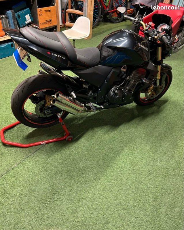 Kawasaki Z1000 2006 – 43 000 km – CT vierge – 3 clés (image 2)