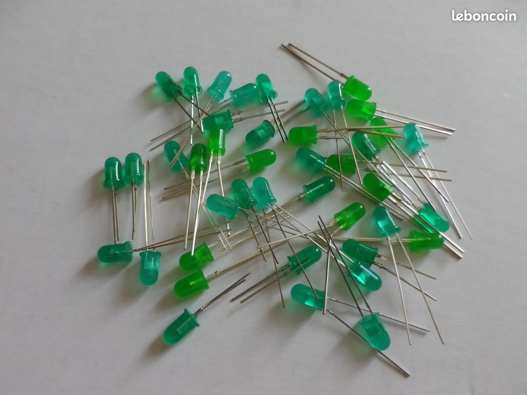 Led verte 5mm traversante (image 1)