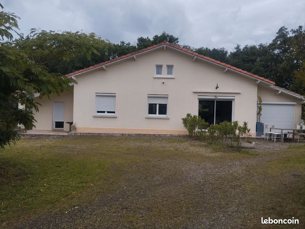 Maison 4 pièces 110 m² · à Aire-sur-l'Adour · 110 m² · 220 000 €