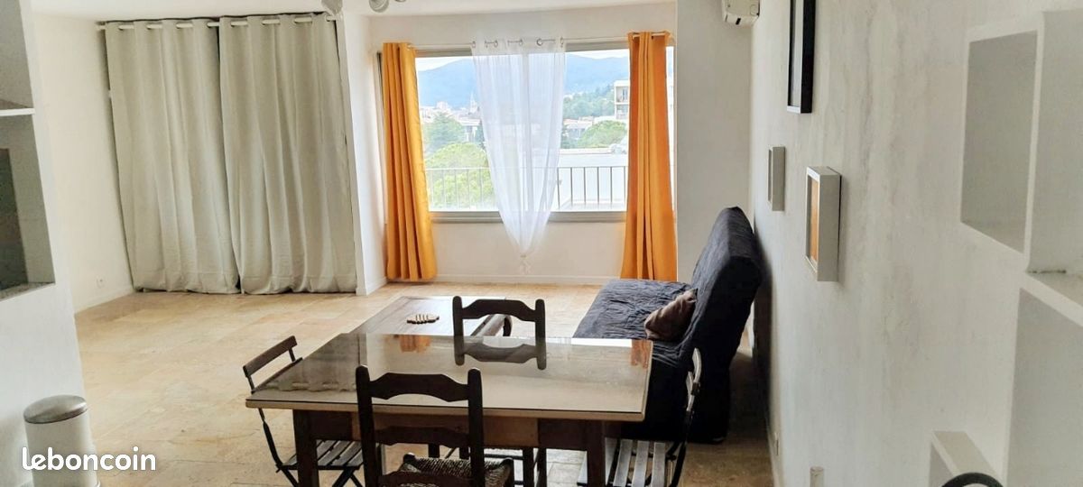Appartement 1 pièce 45 m² · à Draguignan · 45 m² · 630 €