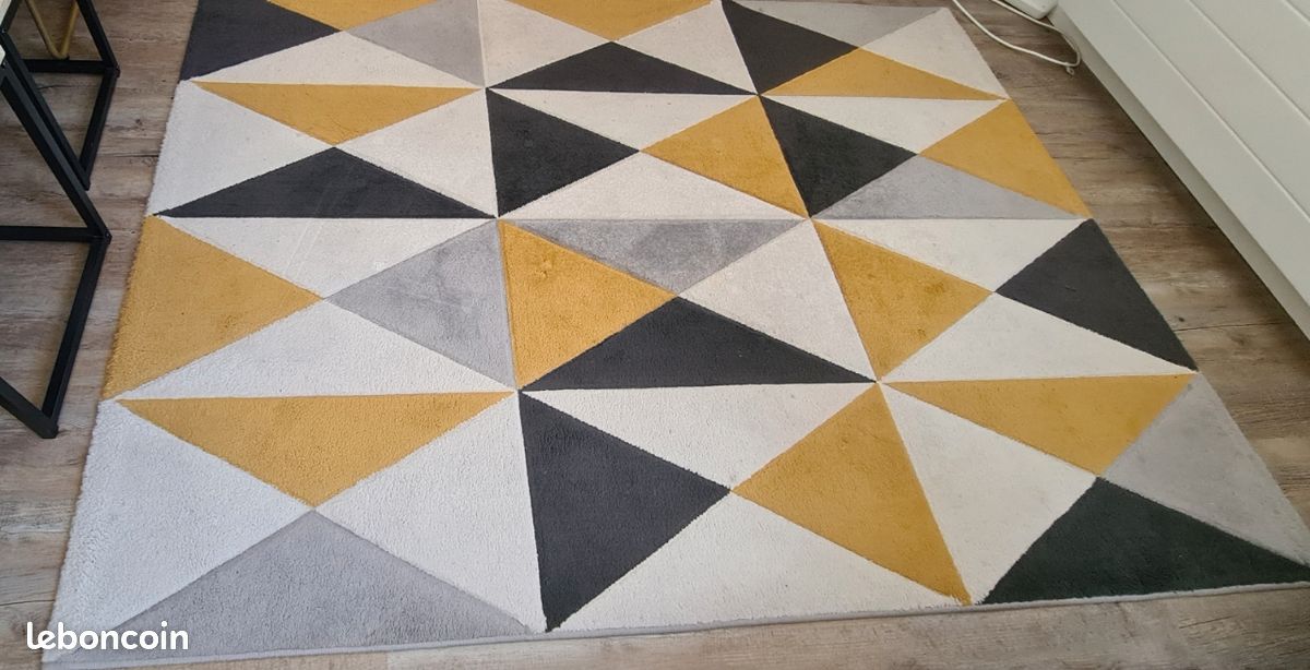 Vends Ensemble canapé et tapis (image 2)