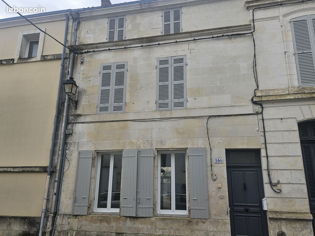 Maison 4 pièces 88 m² · à Saintes · 88 m² · 197 950 €