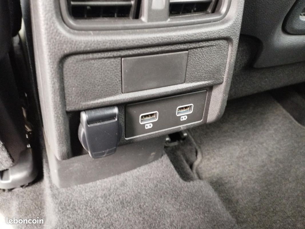 RENAULT ARKANA 1.6 E-Tech Hybride - 145 - BVA multi-modes R.S. Line Fast Track PHASE 1 (image 10)