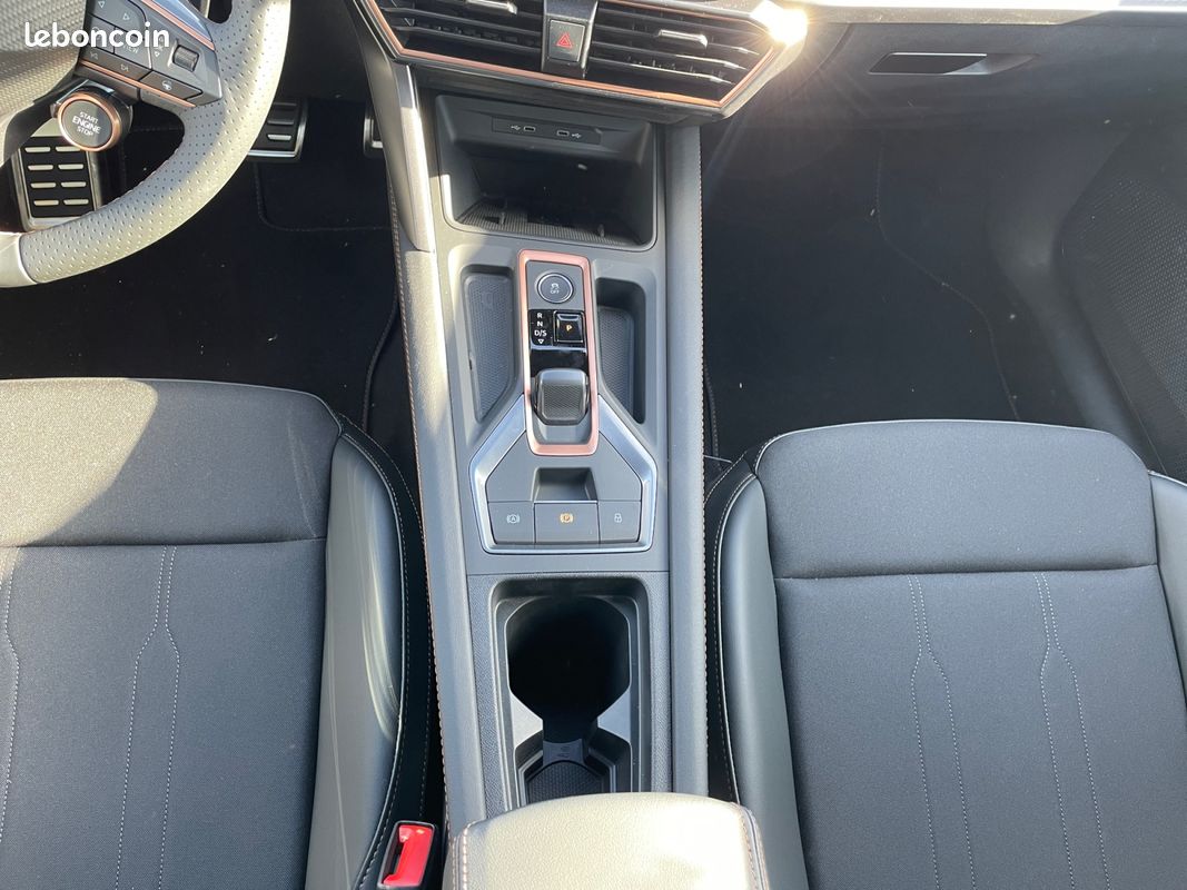 CUPRA Leon 1.5 eTSI Hybrid 150 ch DSG7 V (image 14)