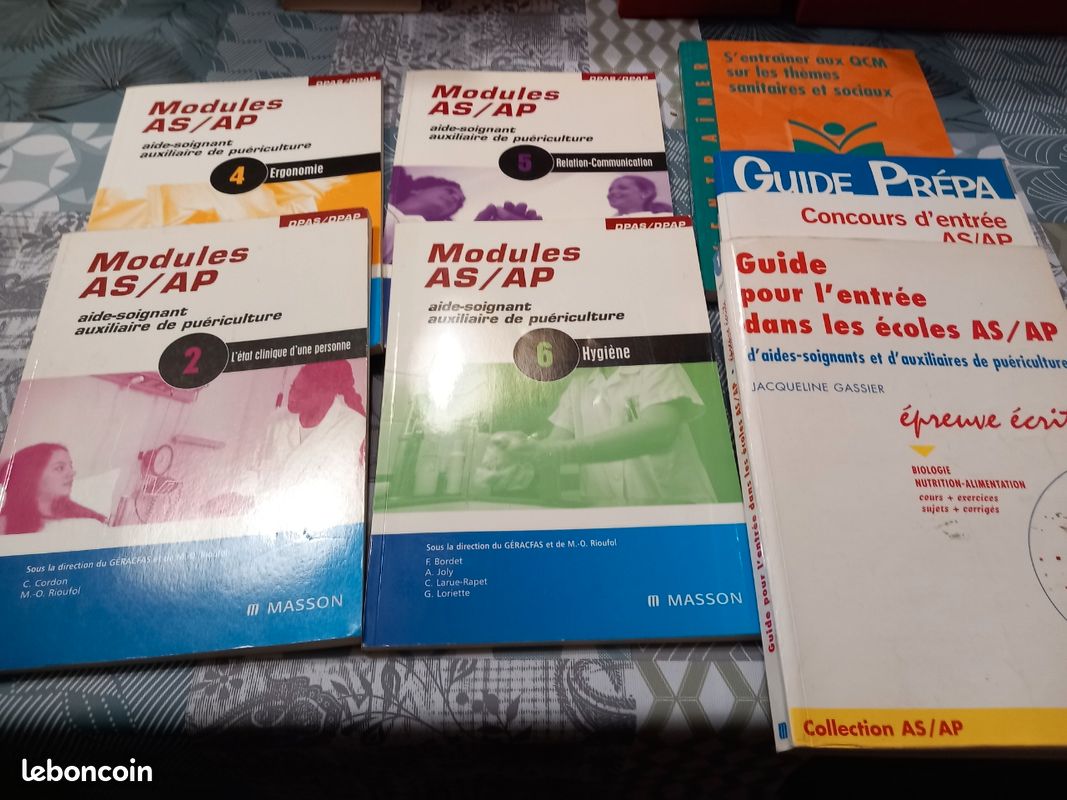 Livres pour préparation concours d AS ,AP (image 1)